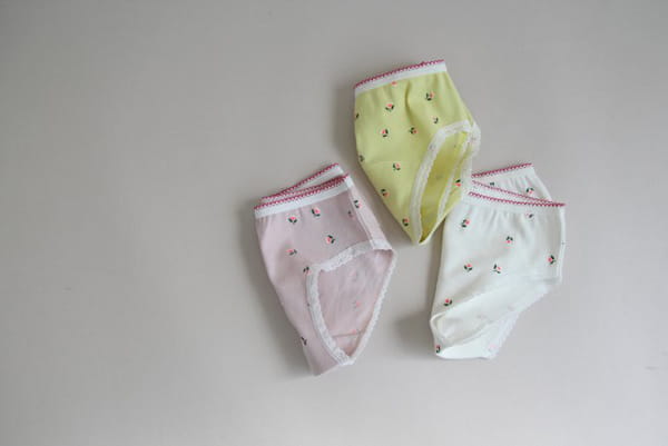 YEROOYENA - Korean Children Fashion - #Kfashion4kids - Tulip Underwear [set of 3]