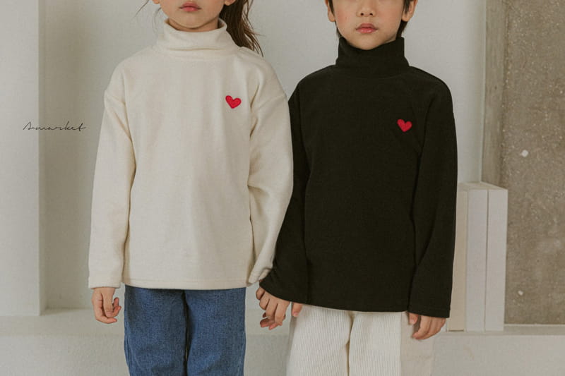 A-MARKET - Korean Children Fashion - #Kfashion4kids - Heart Turtleneck Tee - 3