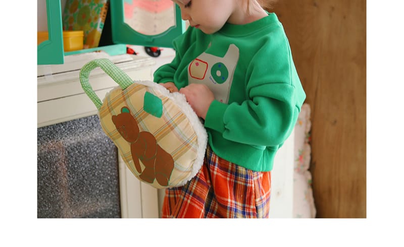AMBER - Korean Children Fashion - #Kfashion4kids - Gom Gom Bag