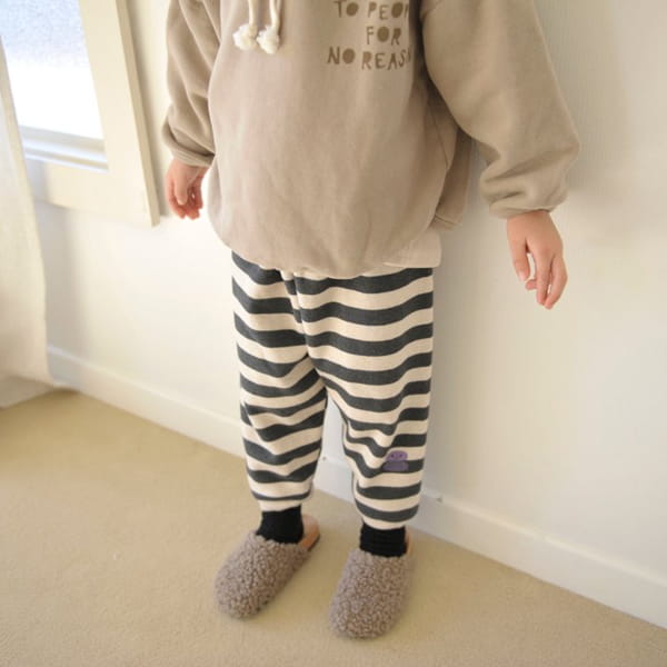 BUTTERCUP - Korean Children Fashion - #Kfashion4kids - Chamode Pin Jogger Pants - 4