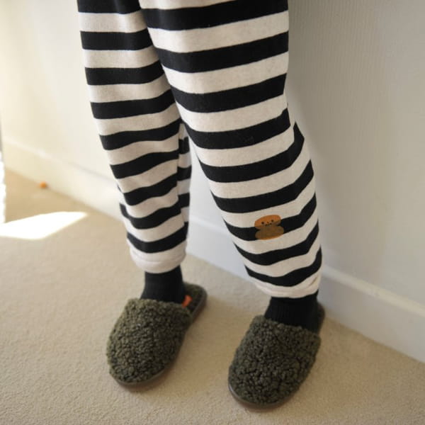 BUTTERCUP - Korean Children Fashion - #Kfashion4kids - Chamode Pin Jogger Pants - 7