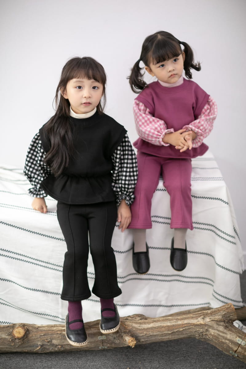COHEN - Korean Children Fashion - #Kfashion4kids - Honey Top Bottom Set - 2