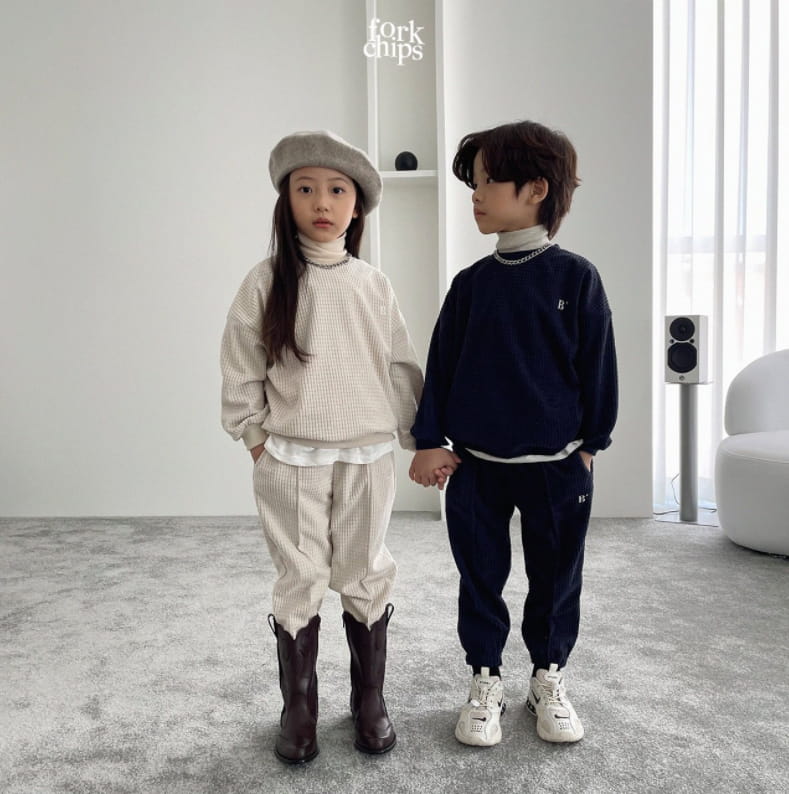 FORK CHIPS - Korean Children Fashion - #Kfashion4kids - Half Embroidery Top Bottom Set - 12