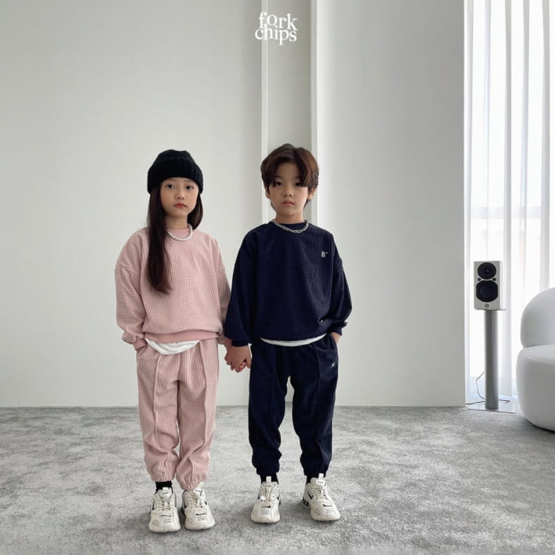 FORK CHIPS - Korean Children Fashion - #Kfashion4kids - Half Embroidery Top Bottom Set - 6