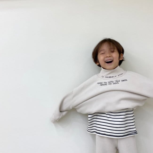 GARDEN - Korean Children Fashion - #Kfashion4kids - VNEck Line Embroidery Top Bottom Set - 2