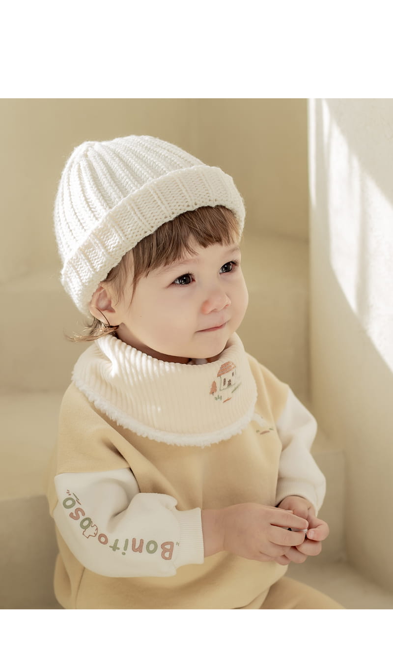 HAPPY PRINCE - Korean Children Fashion - #Kfashion4kids - Alonso Snow Banan Bib
