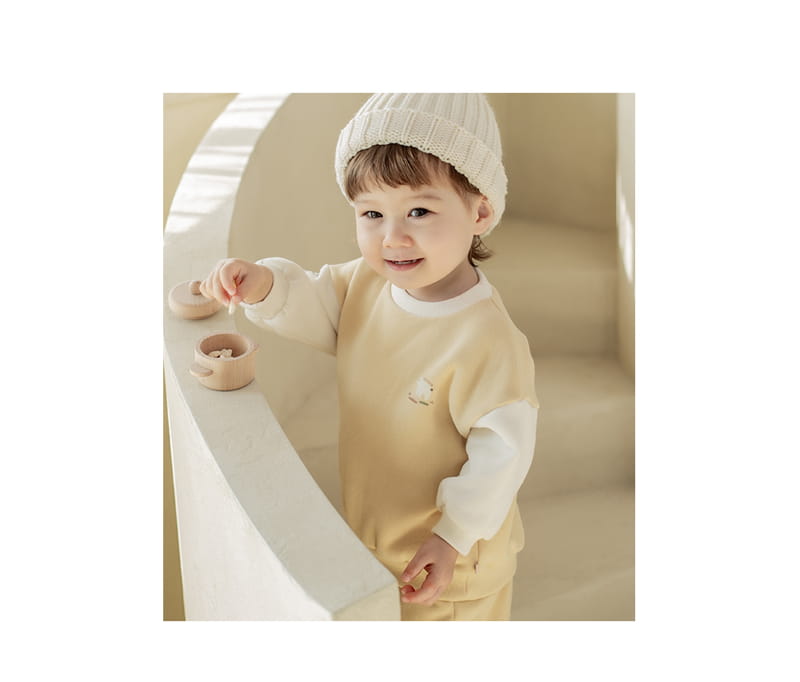 HAPPY PRINCE - Korean Children Fashion - #Kfashion4kids - Harin Fleece Baby Top Bottom Set - 2