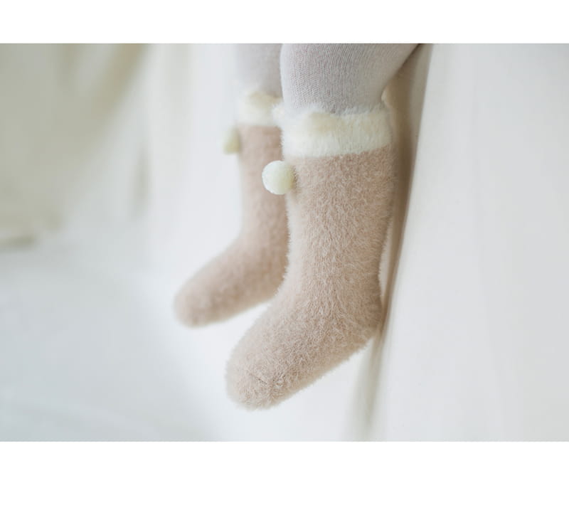 HAPPY PRINCE - Korean Children Fashion - #Kfashion4kids - Teddy Winter Baby Boots Socks [set of 5] - 5