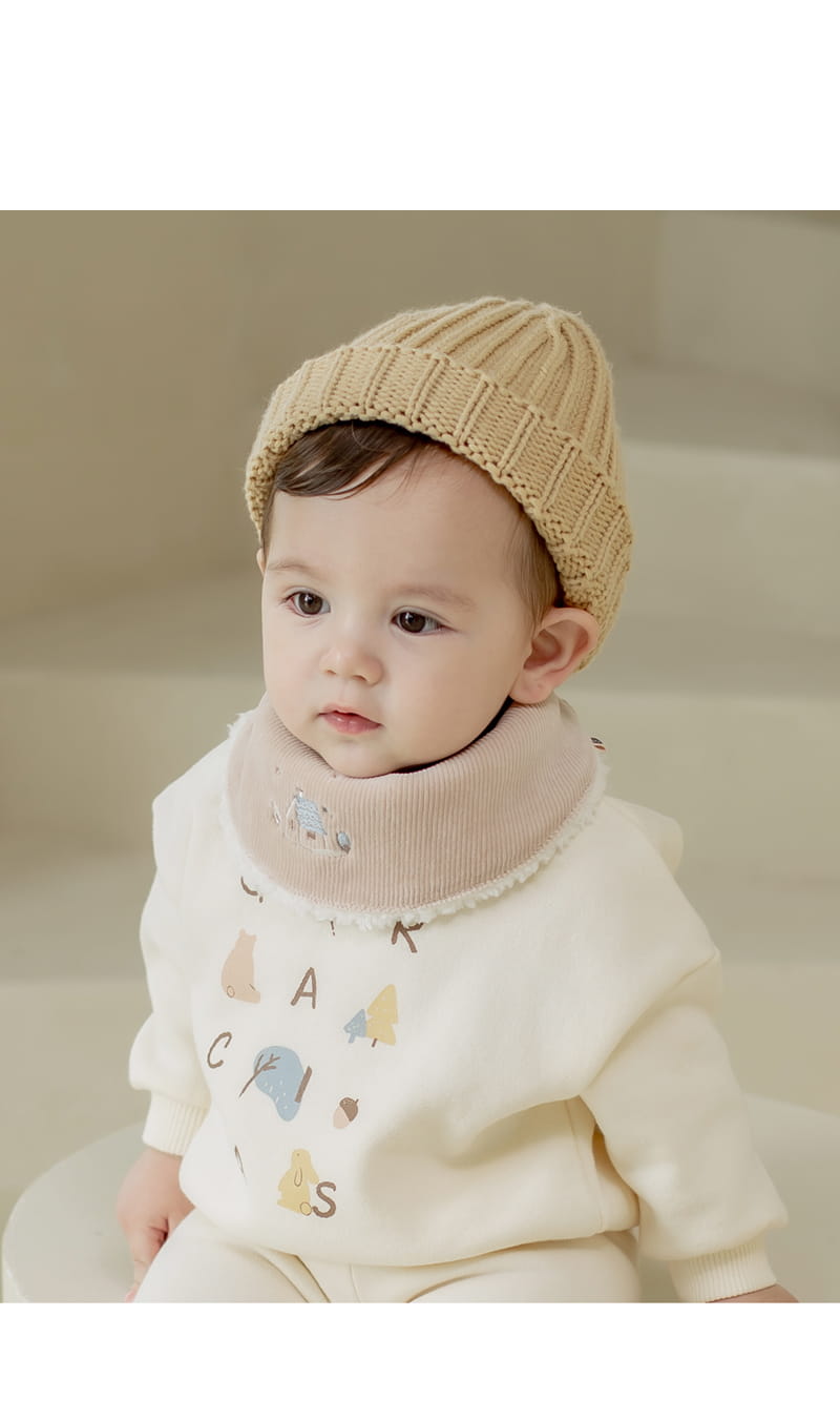 HAPPY PRINCE - Korean Children Fashion - #Kfashion4kids - Miguel Snow Banana Bib