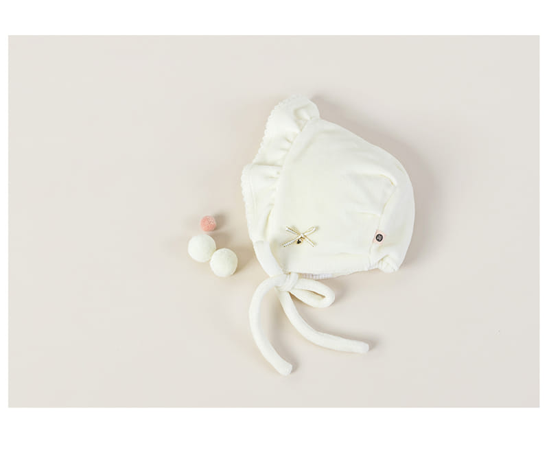 HAPPY PRINCE - Korean Children Fashion - #Kfashion4kids - Dior Winter Baby Bonnet - 5