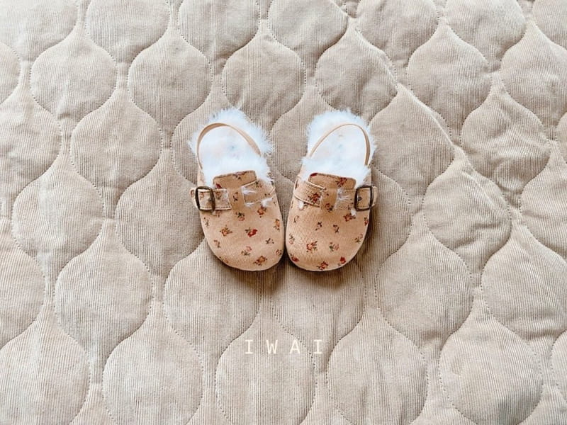 IWAI - Korean Children Fashion - #Kfashion4kids - IW929 Liberty Fleece Sandals
