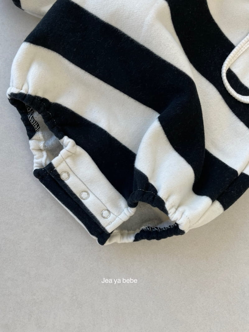 JEAYA & MYMI - Korean Children Fashion - #Kfashion4kids - Stripes Pocket Bodysuit - 9