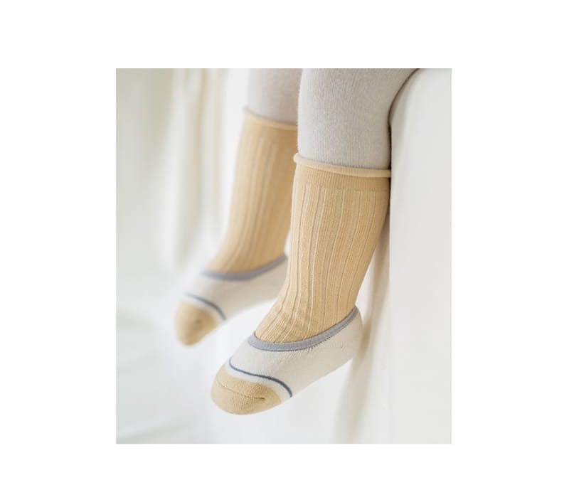 KIDS CLARA - Korean Children Fashion - #Kfashion4kids - Greddy Baby Low Cut Knee Socks Boat Socks Set [set of 5] - 2