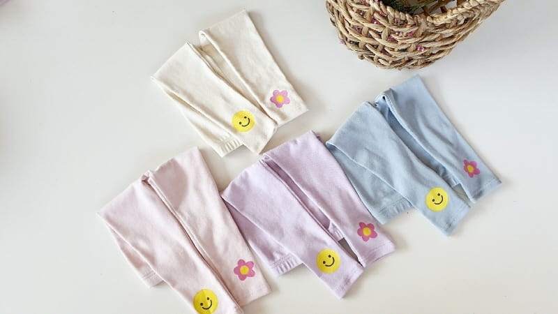 KIKIMORA - Korean Children Fashion - #Kfashion4kids - Smile Garden Leggings - 4