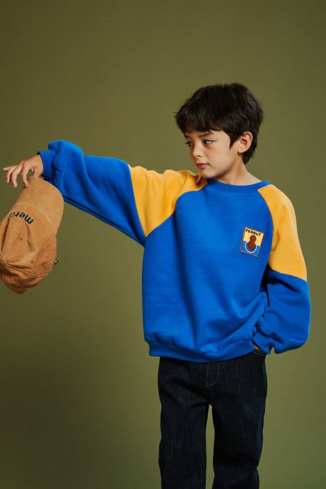 KOKOYARN - Korean Children Fashion - #Kfashion4kids - Peanuts Sweatshirt
