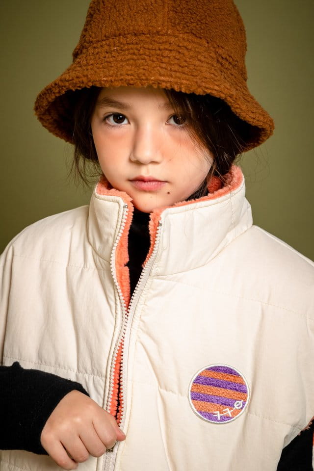 KOKOYARN - Korean Children Fashion - #Kfashion4kids - Reversible Padding Vest - 7
