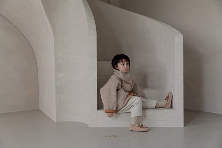 LA CAMEL - Korean Children Fashion - #Kfashion4kids - Rei Reversible Jacket - 4