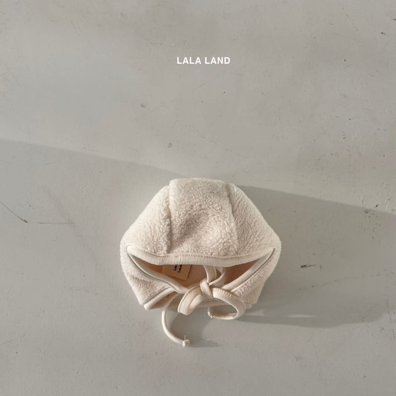 LALALAND - Korean Children Fashion - #Kfashion4kids - Bebe Fluffy Bonnet - 10