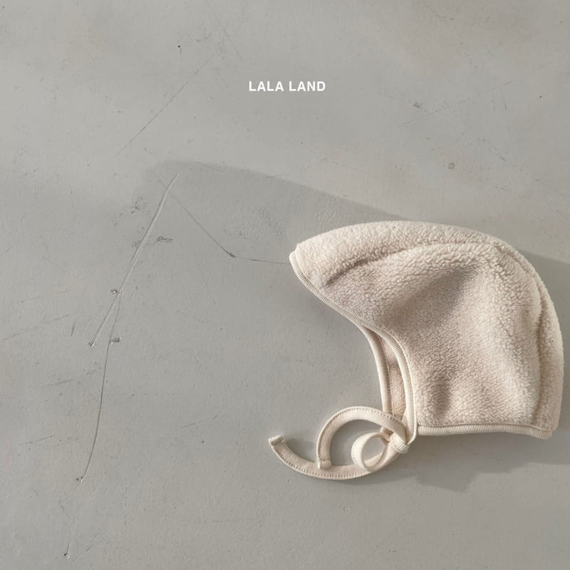 LALALAND - Korean Children Fashion - #Kfashion4kids - Bebe Fluffy Bonnet - 9