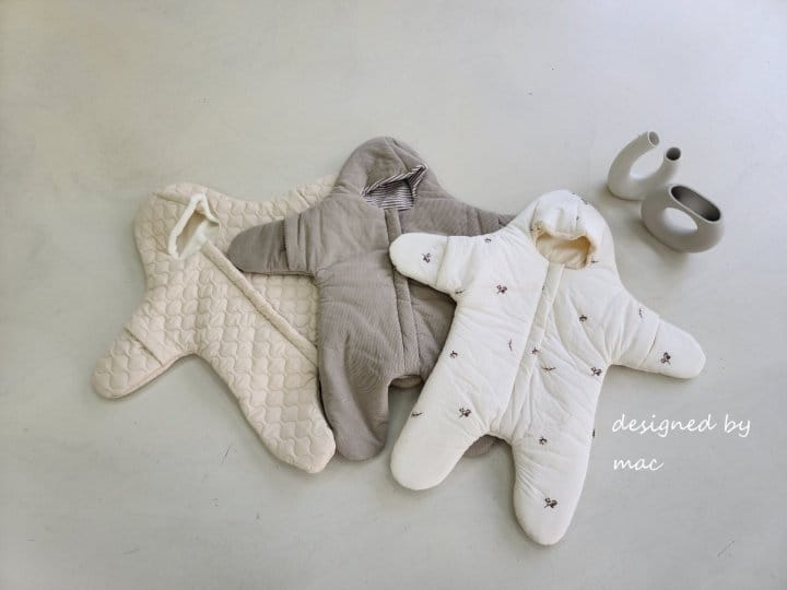 MAC - Korean Children Fashion - #Kfashion4kids - Star Bodysuit