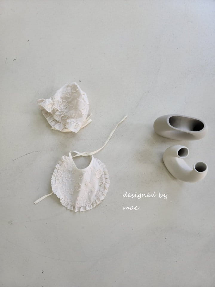 MAC - Korean Children Fashion - #Kfashion4kids - Solid Flower Bib - 4
