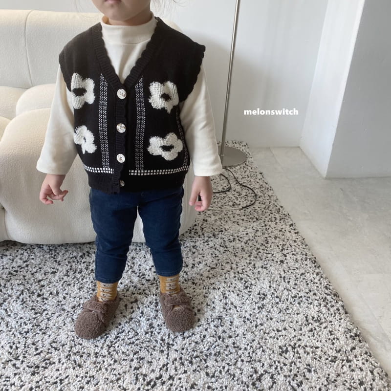 MELON SWITCH - Korean Children Fashion - #Kfashion4kids - Flower Knit Vest - 11