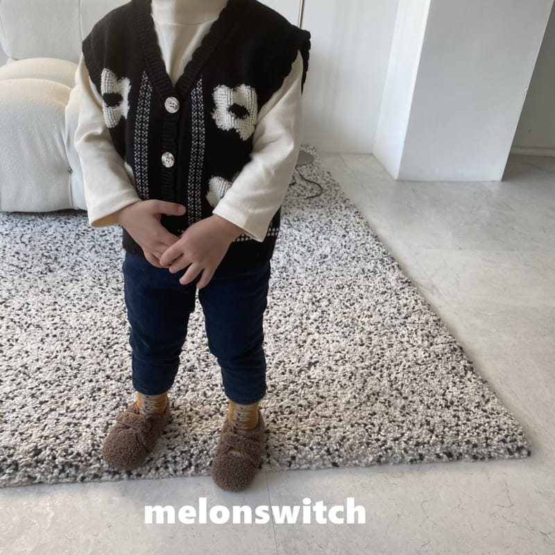 MELON SWITCH - Korean Children Fashion - #Kfashion4kids - Flower Knit Vest - 5