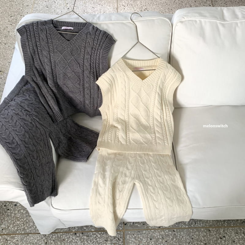 MELON SWITCH - Korean Children Fashion - #Kfashion4kids - Twist Knit Top Bottom Set - 11