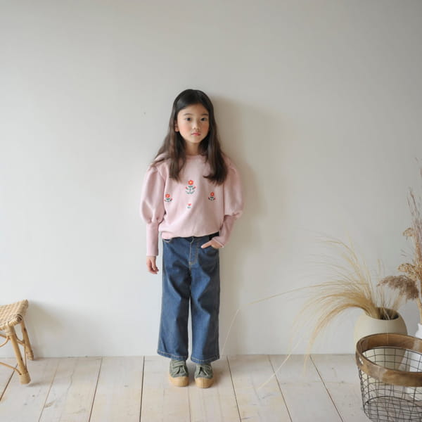 MOMO ANN - Korean Children Fashion - #Kfashion4kids - Flower Embroidery Sweatshirt - 10