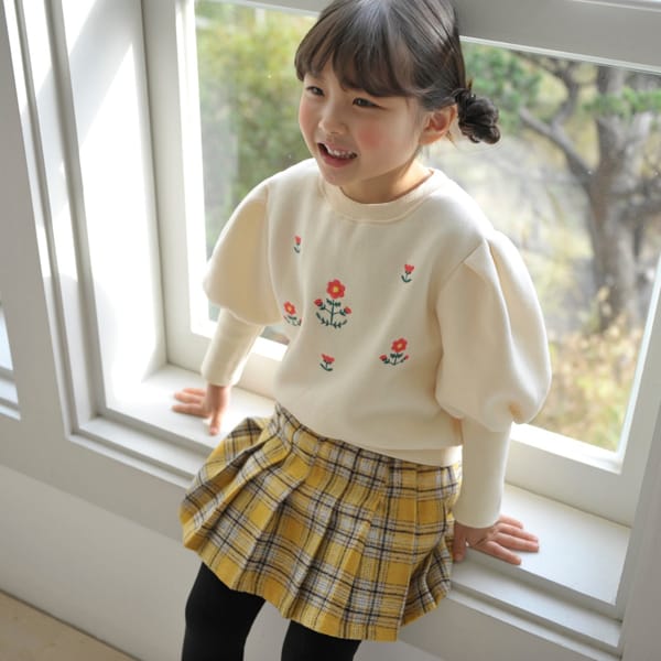 MOMO ANN - Korean Children Fashion - #Kfashion4kids - Flower Embroidery Sweatshirt - 12