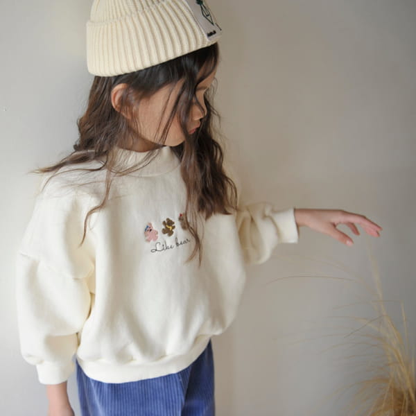 MOMO ANN - Korean Children Fashion - #Kfashion4kids - Three Bears Sweatshirt - 4