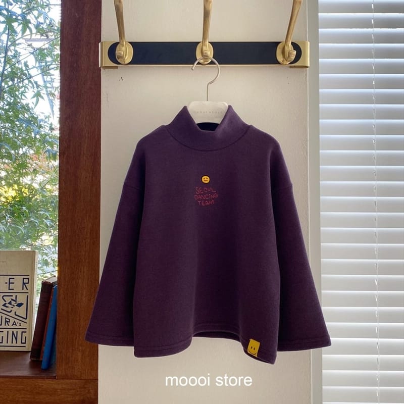 MOOI STORE - Korean Children Fashion - #Kfashion4kids - Dancing Embroidey Turtleneck Tee