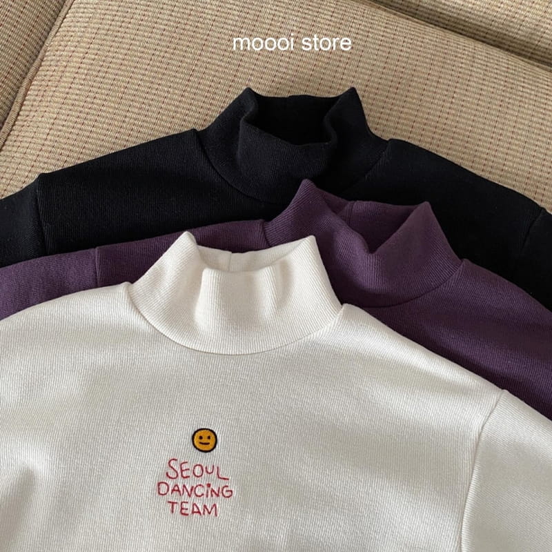 MOOI STORE - Korean Children Fashion - #Kfashion4kids - Dancing Embroidey Turtleneck Tee - 11