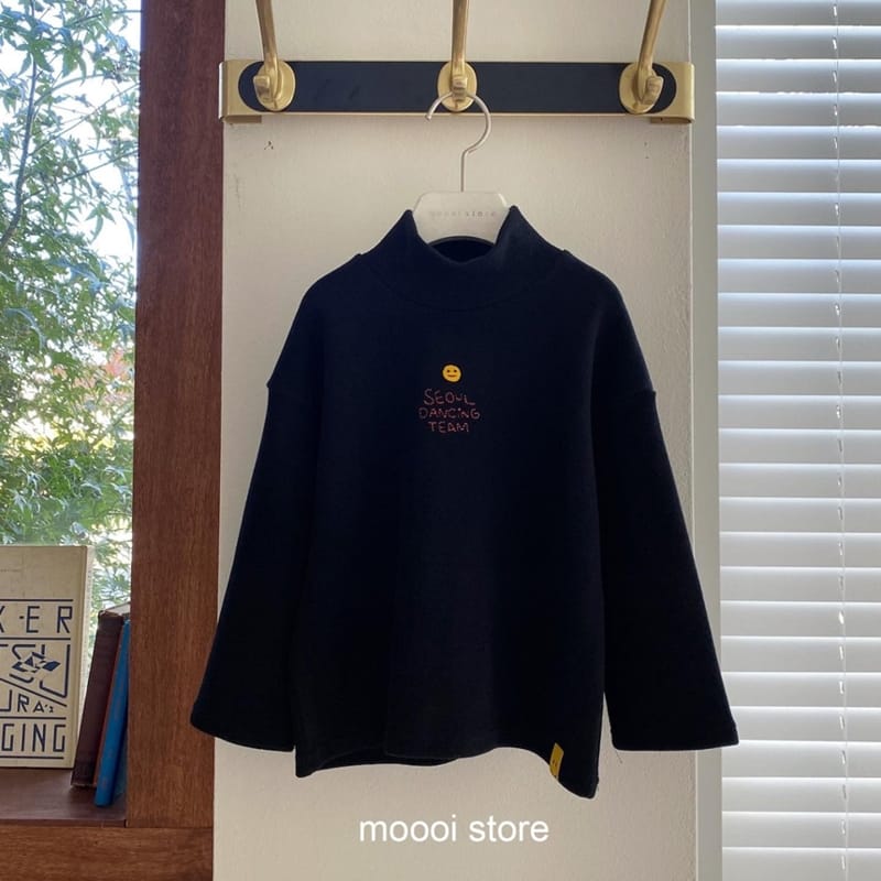 MOOI STORE - Korean Children Fashion - #Kfashion4kids - Dancing Embroidey Turtleneck Tee - 2