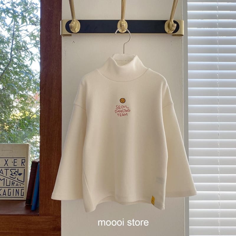 MOOI STORE - Korean Children Fashion - #Kfashion4kids - Dancing Embroidey Turtleneck Tee - 6