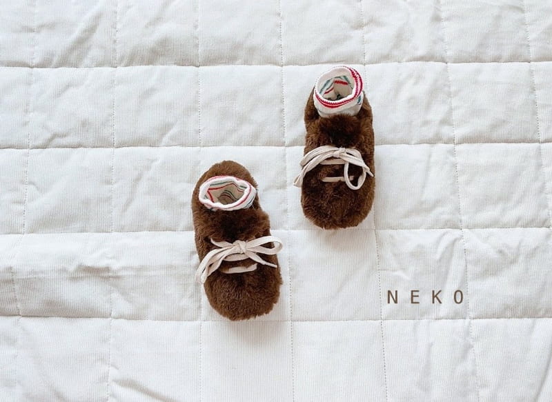 NEKO - Korean Children Fashion - #Kfashion4kids - Miu Mink Pur Sneakers - 11