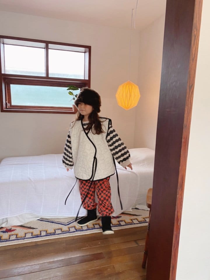 OJODEPAPA - Korean Children Fashion - #Kfashion4kids - Quilting Wrap Vest - 3
