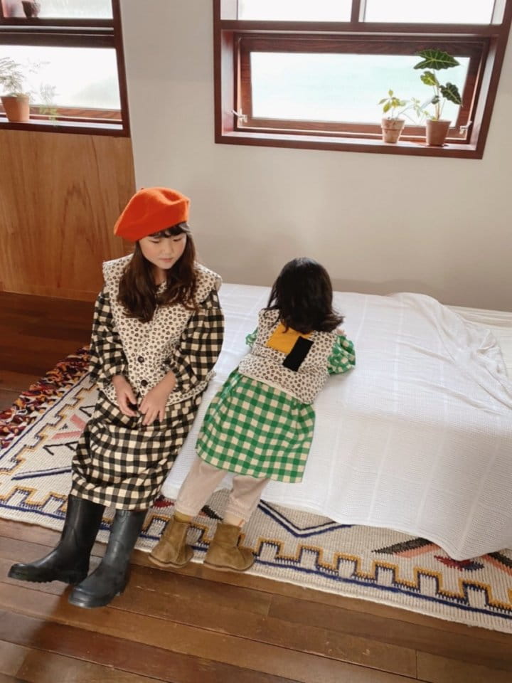 OJODEPAPA - Korean Children Fashion - #Kfashion4kids - Daisy Vest - 8