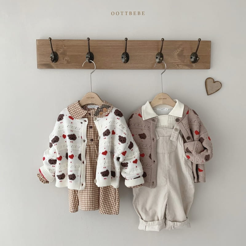 OOTT BEBE - Korean Children Fashion - #Kfashion4kids - Hear Bear Knit Cardigan Winter with Mom - 7