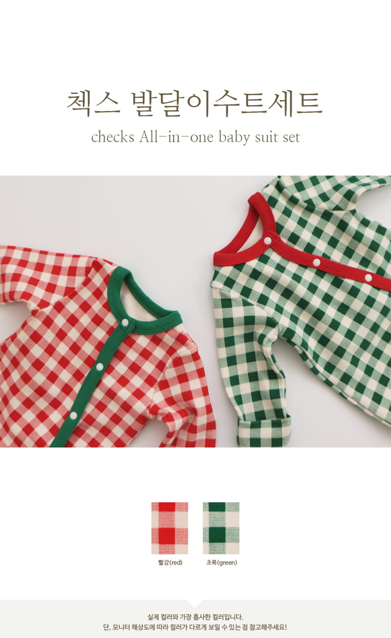 PEEKABOO - Korean Children Fashion - #Kfashion4kids - Checks Foot Newborn Bodysuit with Bonnet