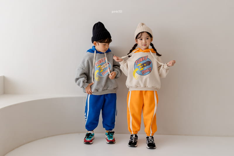 PINK151 - Korean Children Fashion - #Kfashion4kids - Love Tape Jogger Pants - 4
