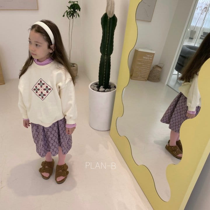 PLAN B - Korean Children Fashion - #Kfashion4kids - Square Flower Embroidery Sweatshirt - 7