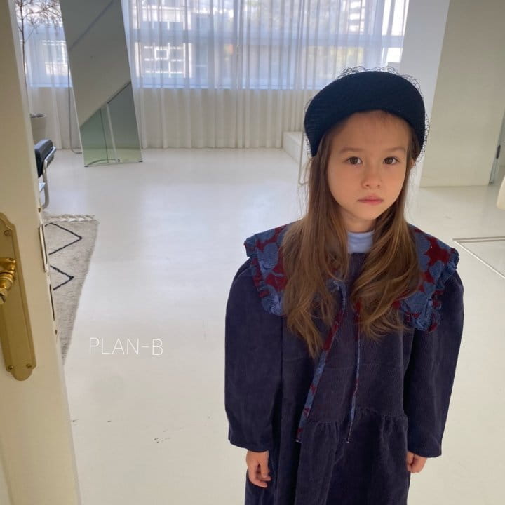 PLAN B - Korean Children Fashion - #Kfashion4kids - Pretty Flower Cape