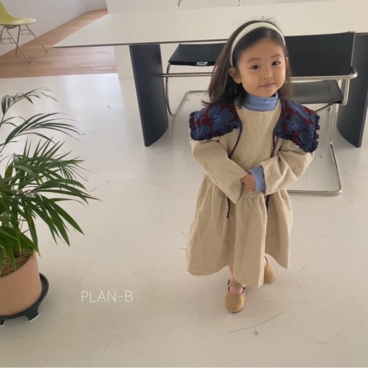 PLAN B - Korean Children Fashion - #Kfashion4kids - Pretty Flower Cape - 4