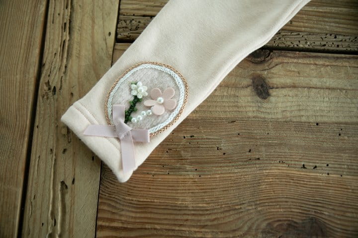 PUDDING - Korean Children Fashion - #Kfashion4kids - Flower Leggings