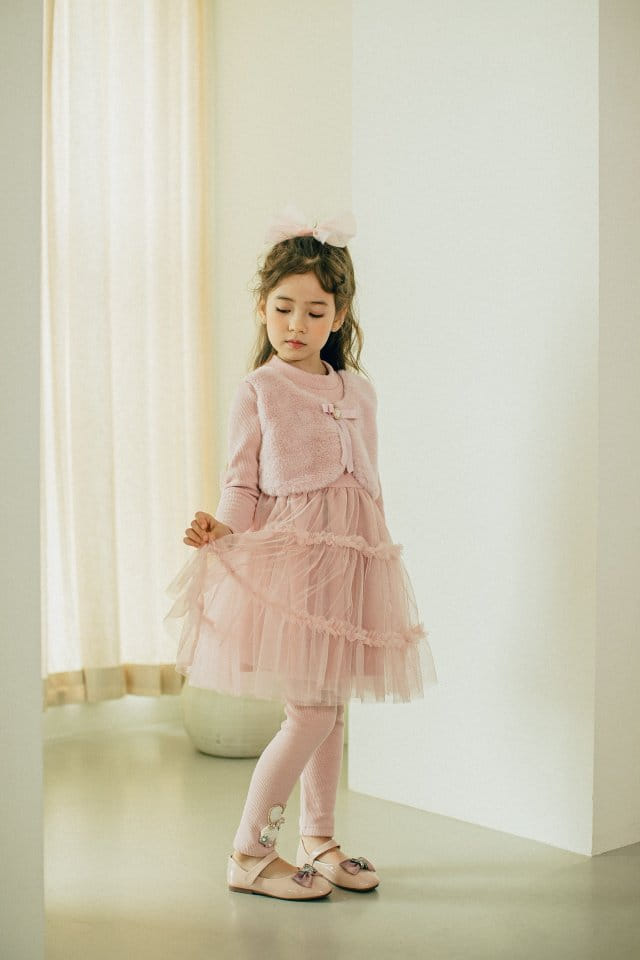PUDDING - Korean Children Fashion - #Kfashion4kids - Fluffy Vest One-piece - 2