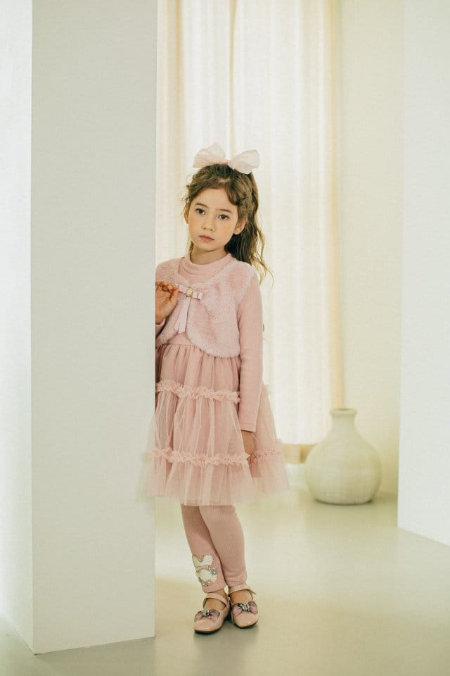 PUDDING - Korean Children Fashion - #Kfashion4kids - Fluffy Vest One-piece - 3