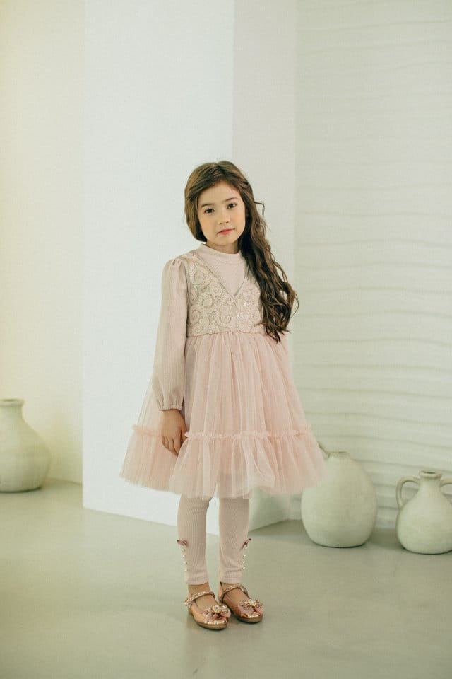 PUDDING - Korean Children Fashion - #Kfashion4kids - V Neck One-piece - 7
