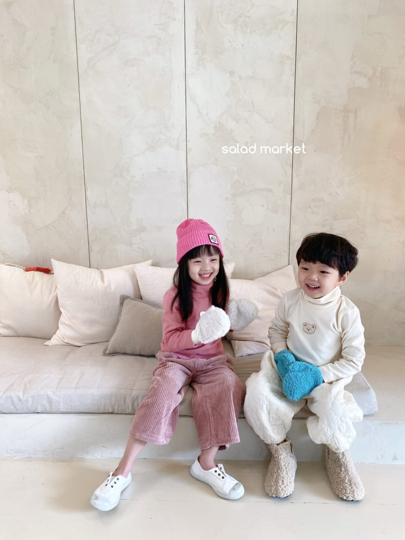 SALAD MARKET - Korean Children Fashion - #Kfashion4kids - Bear Turtleneck Tee - 12