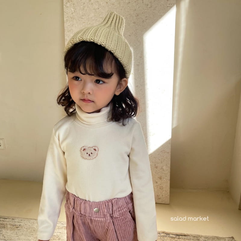 SALAD MARKET - Korean Children Fashion - #Kfashion4kids - Bear Turtleneck Tee - 7